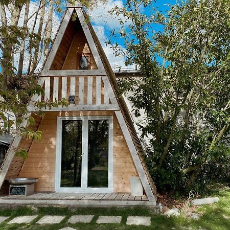 Le Chalet Tipi Avec Jacuzzi Et Jardin Τρουά Εξωτερικό φωτογραφία