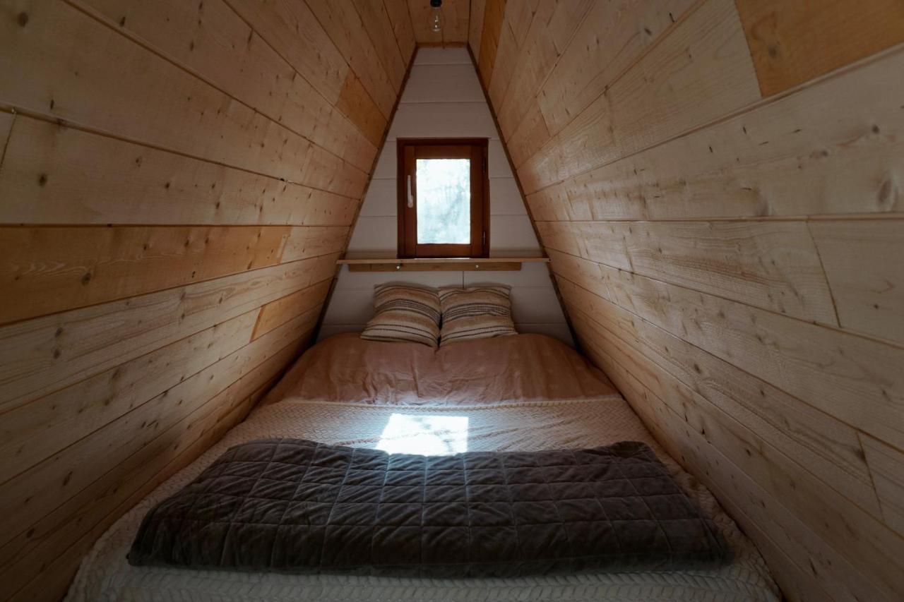 Le Chalet Tipi Avec Jacuzzi Et Jardin Τρουά Εξωτερικό φωτογραφία