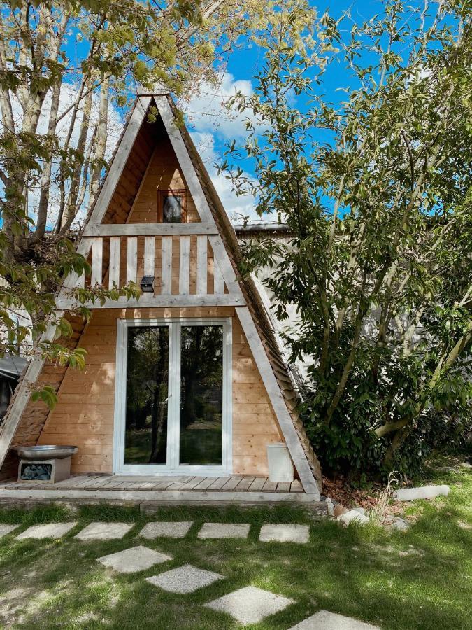 Le Chalet Tipi Avec Jacuzzi Et Jardin Τρουά Εξωτερικό φωτογραφία
